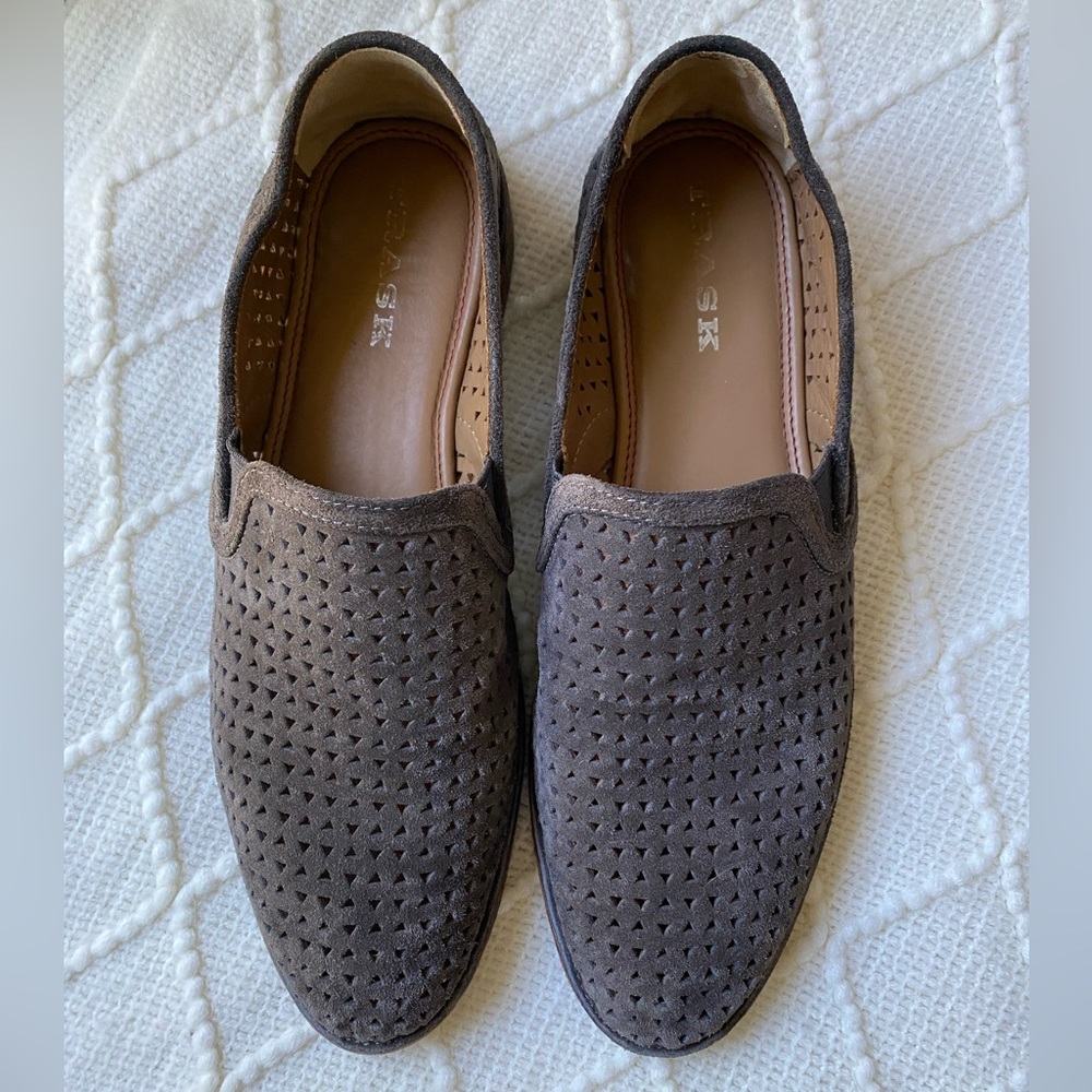Women’s Trask shoes size 9, gray suede